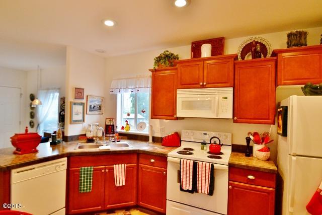 1900 Deer Road Tillamook, OR 97141 - Photo 4 of 12 4 (640x427)