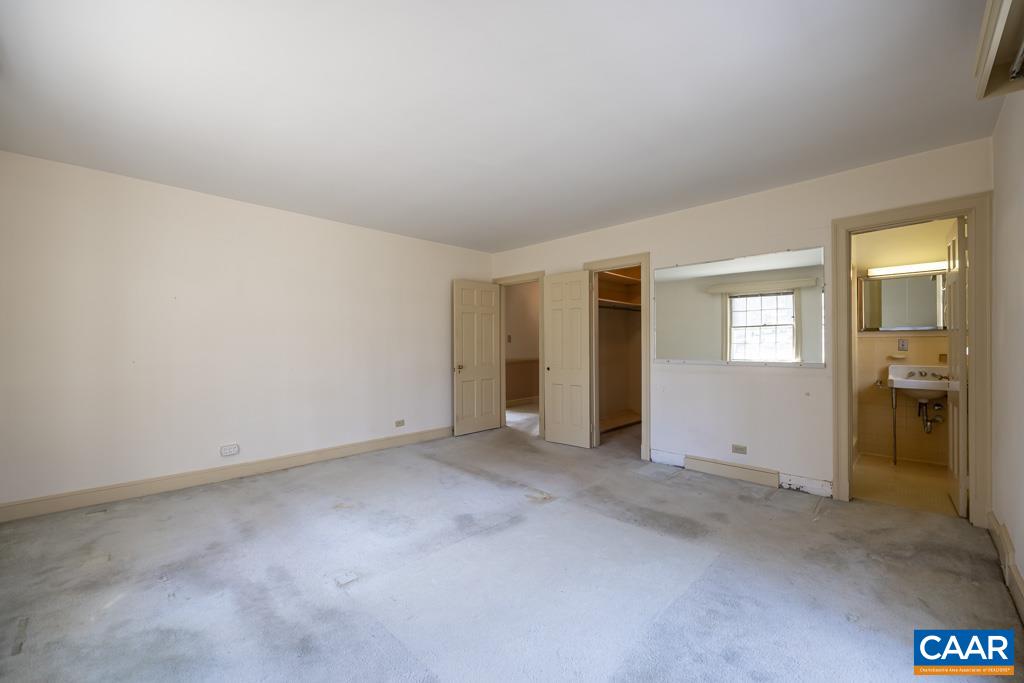 1644 St Annes Road Charlottesville, VA 22901 - Photo 20 of 58 an empty room with window