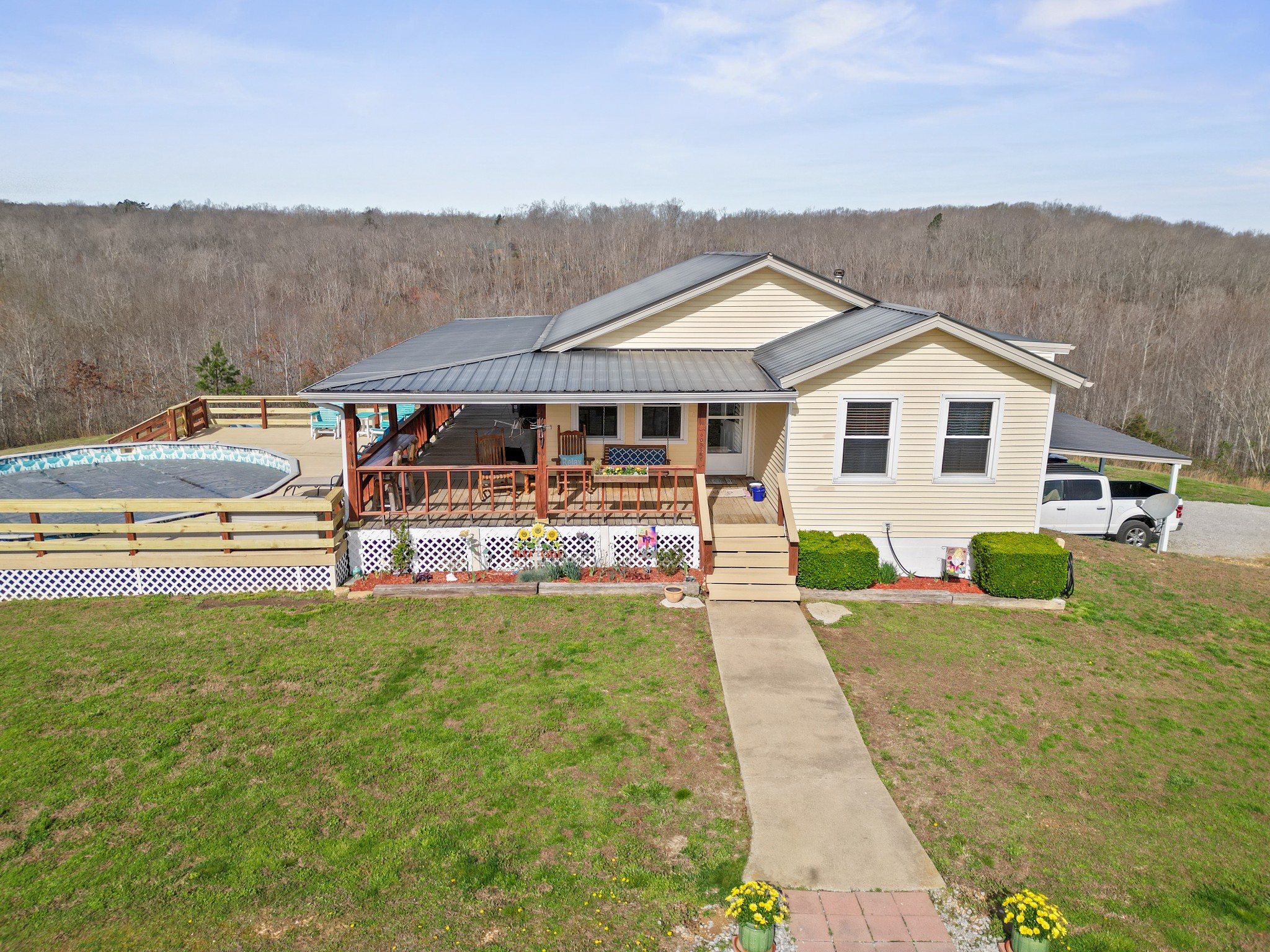131 Turkey Ridge Road Summertown, TN 38483 - Photo 2 of 29