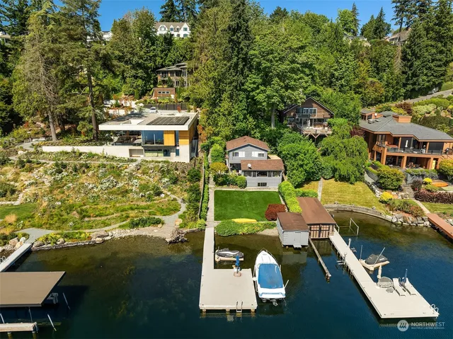 $6,780,000 | 450 Overlake Drive East, Medina, WA 98039