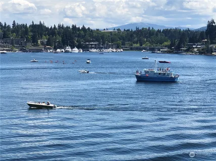 $6,780,000 | 450 Overlake Drive East, Medina, WA 98039