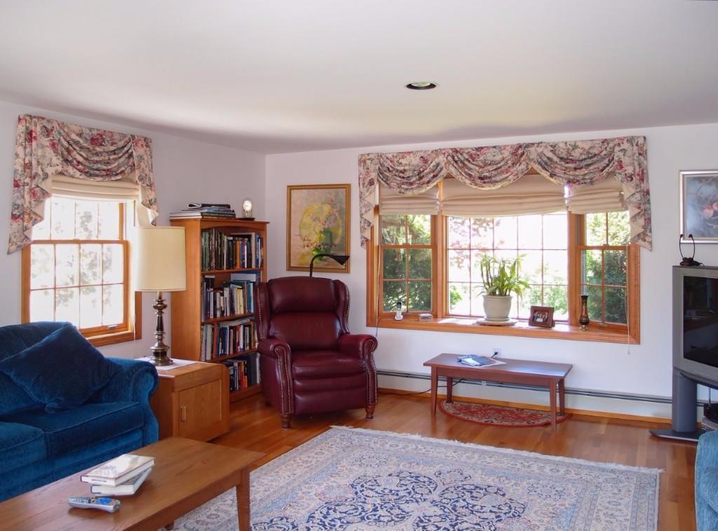 174 Kelleytown Road Tremont, ME 04612 - Photo 7 of 10 Living room with hard wood flooring....