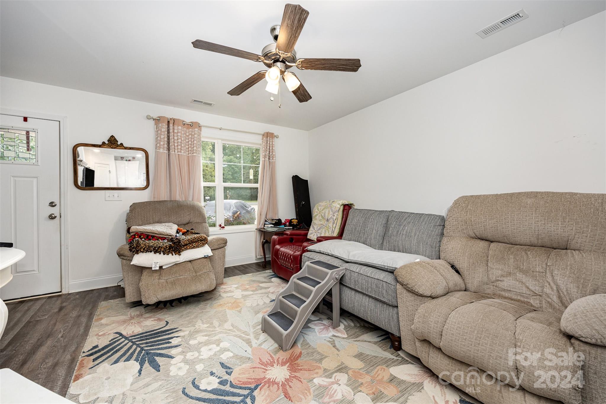 403 Robinson Road Salisbury, NC 28144 - Photo 5 of 23 Gallery Image 5