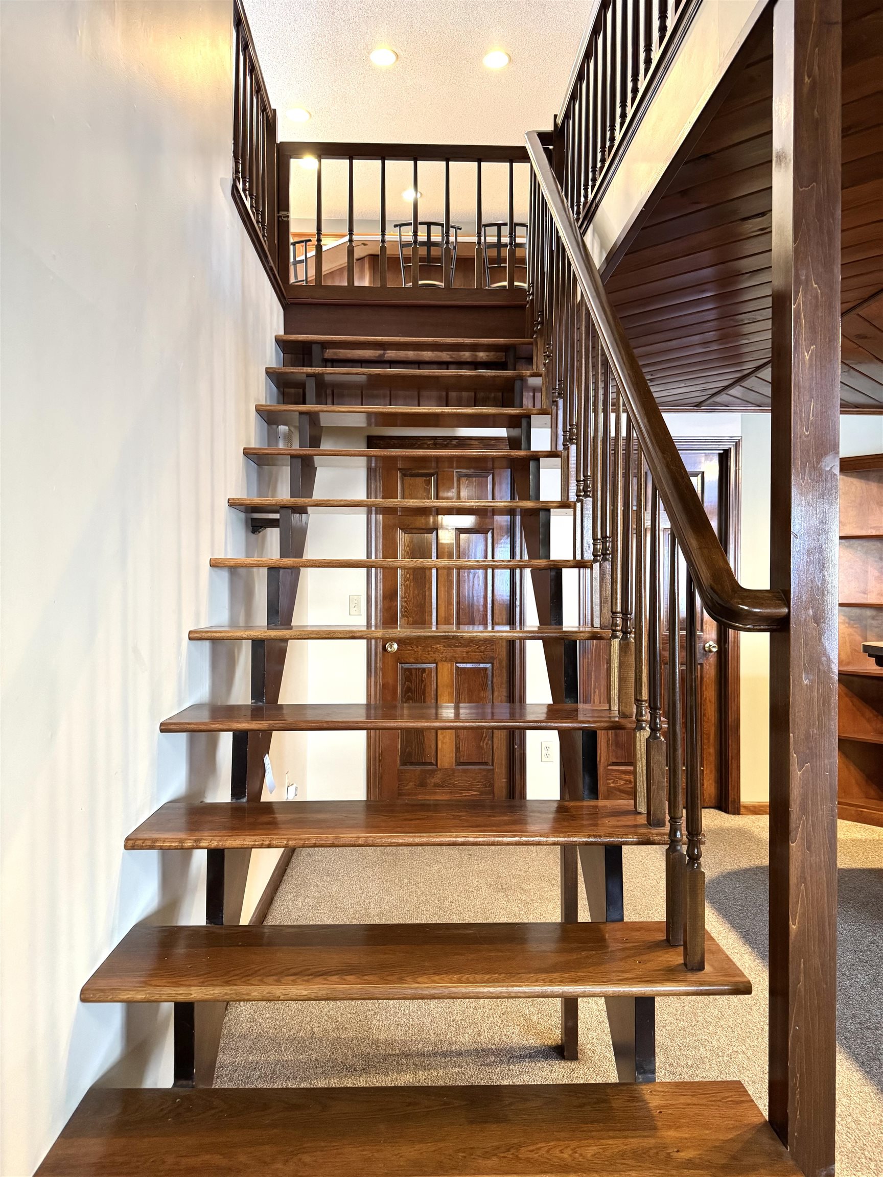 866 Ridge Hill Drive Derby, VT 05855 - Photo 15 of 37