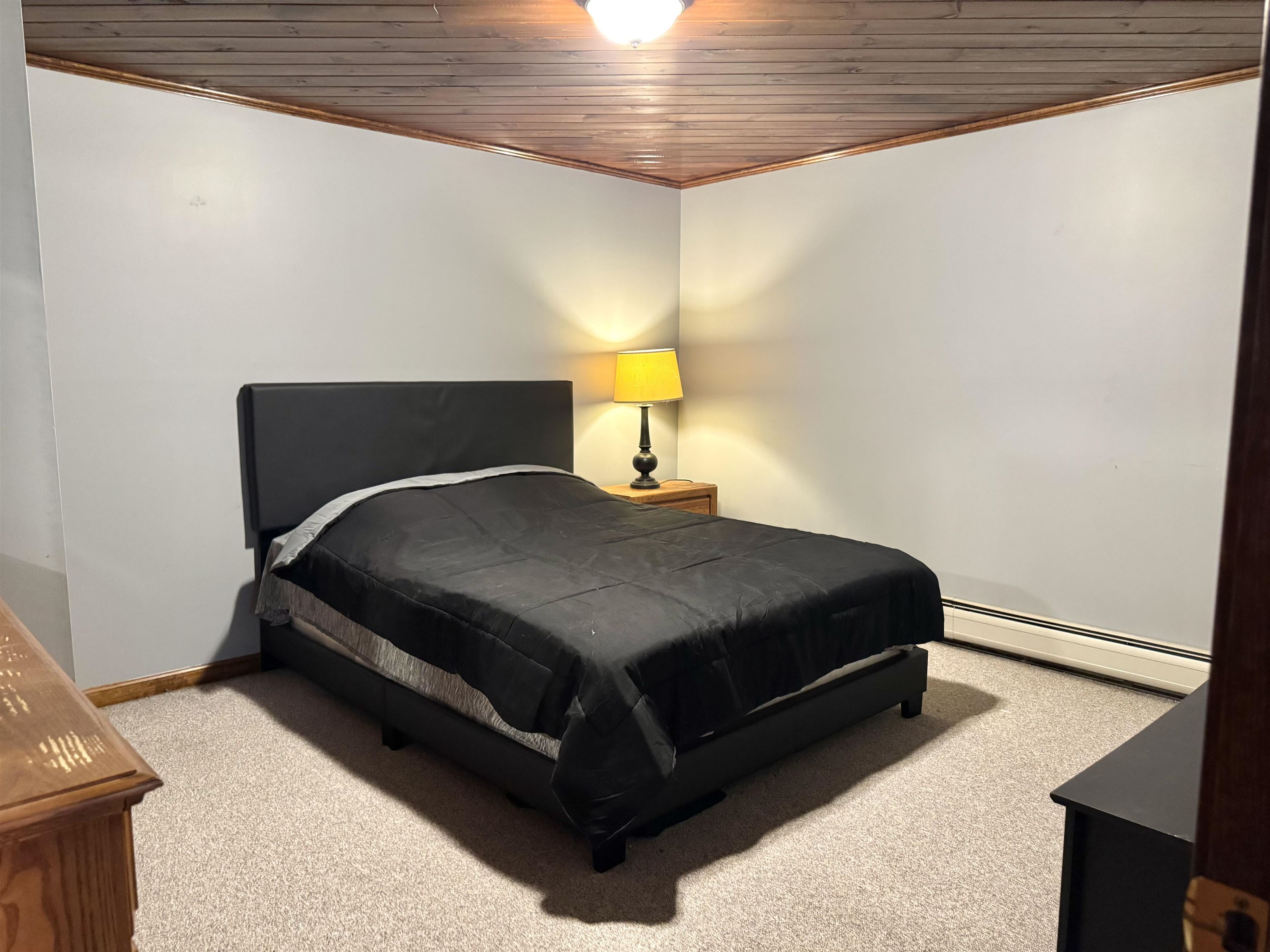 866 Ridge Hill Drive Derby, VT 05855 - Photo 19 of 37