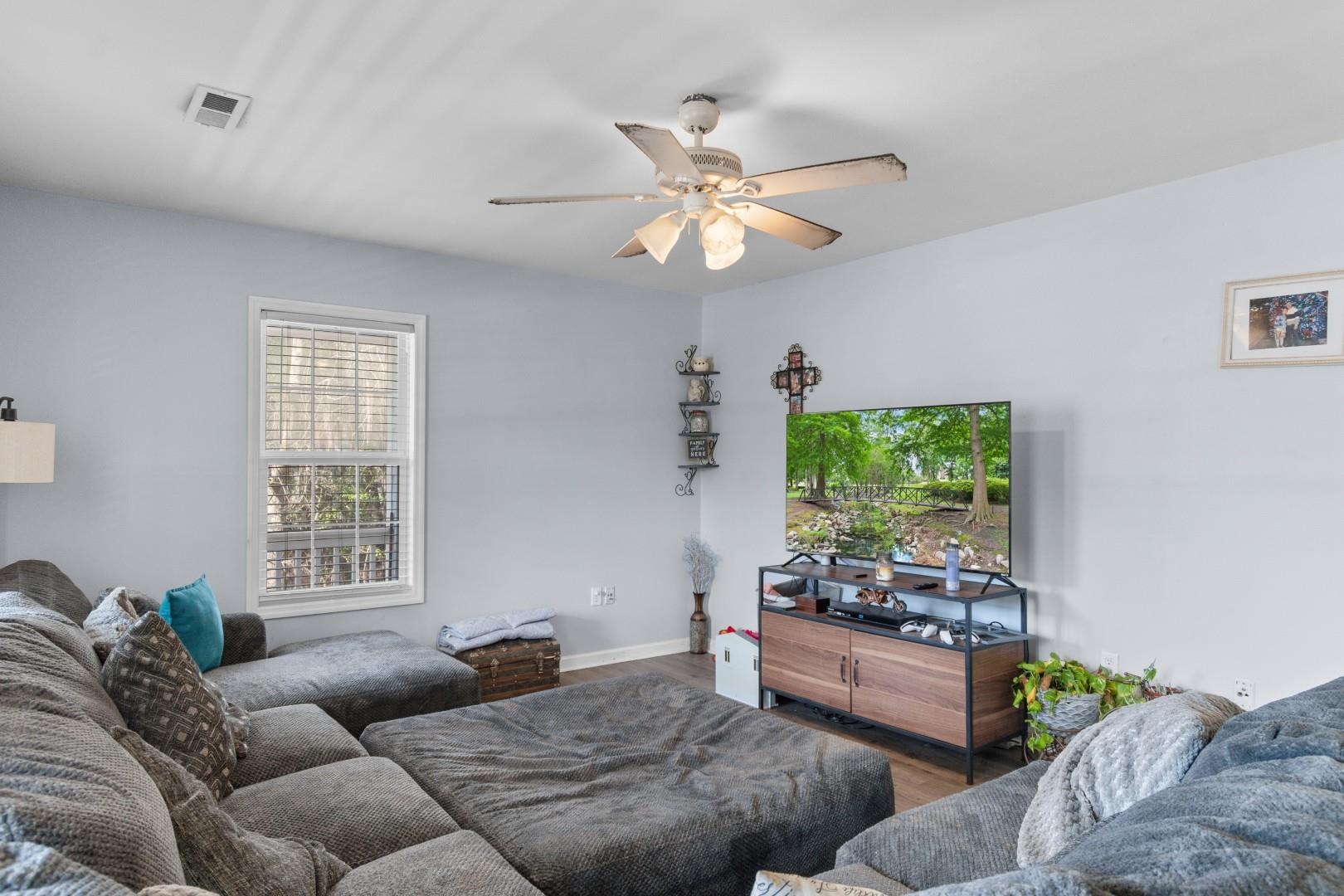 1063 Rowe Pond Road Conway, SC 29526 - Photo 9 of 40