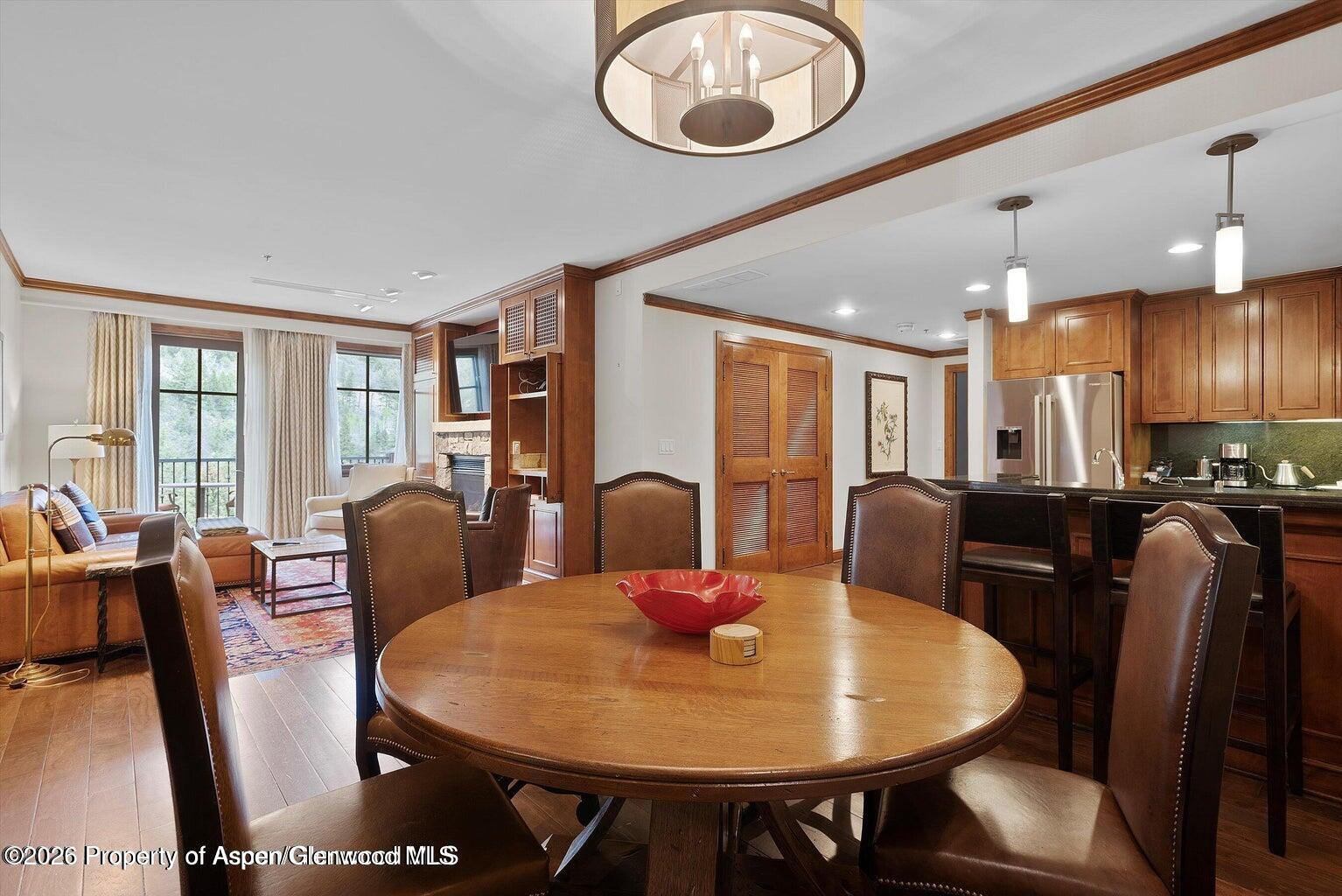 75 Prospector Road, Unit 2304 FW 1 9 10 Aspen, CO 81611 - Photo 7 of 30 RCC Aspen 2 Bedroom living dining space