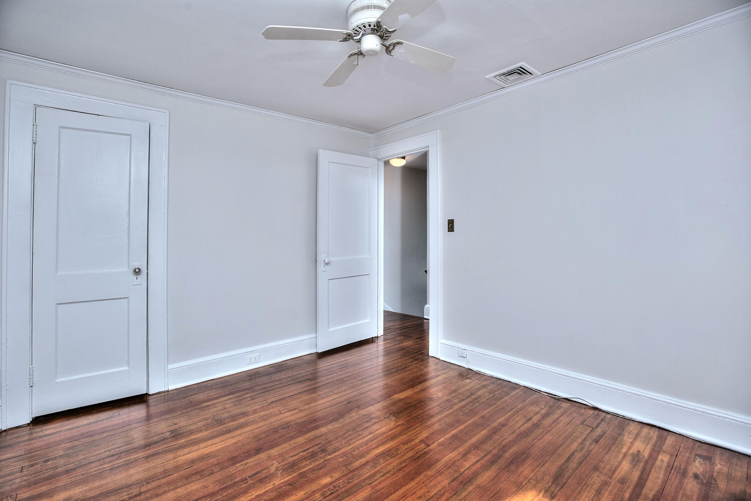 89 Richmond Hill Road New Canaan, CT 06840 - Photo 26 of 40 a view of a room with wooden floor