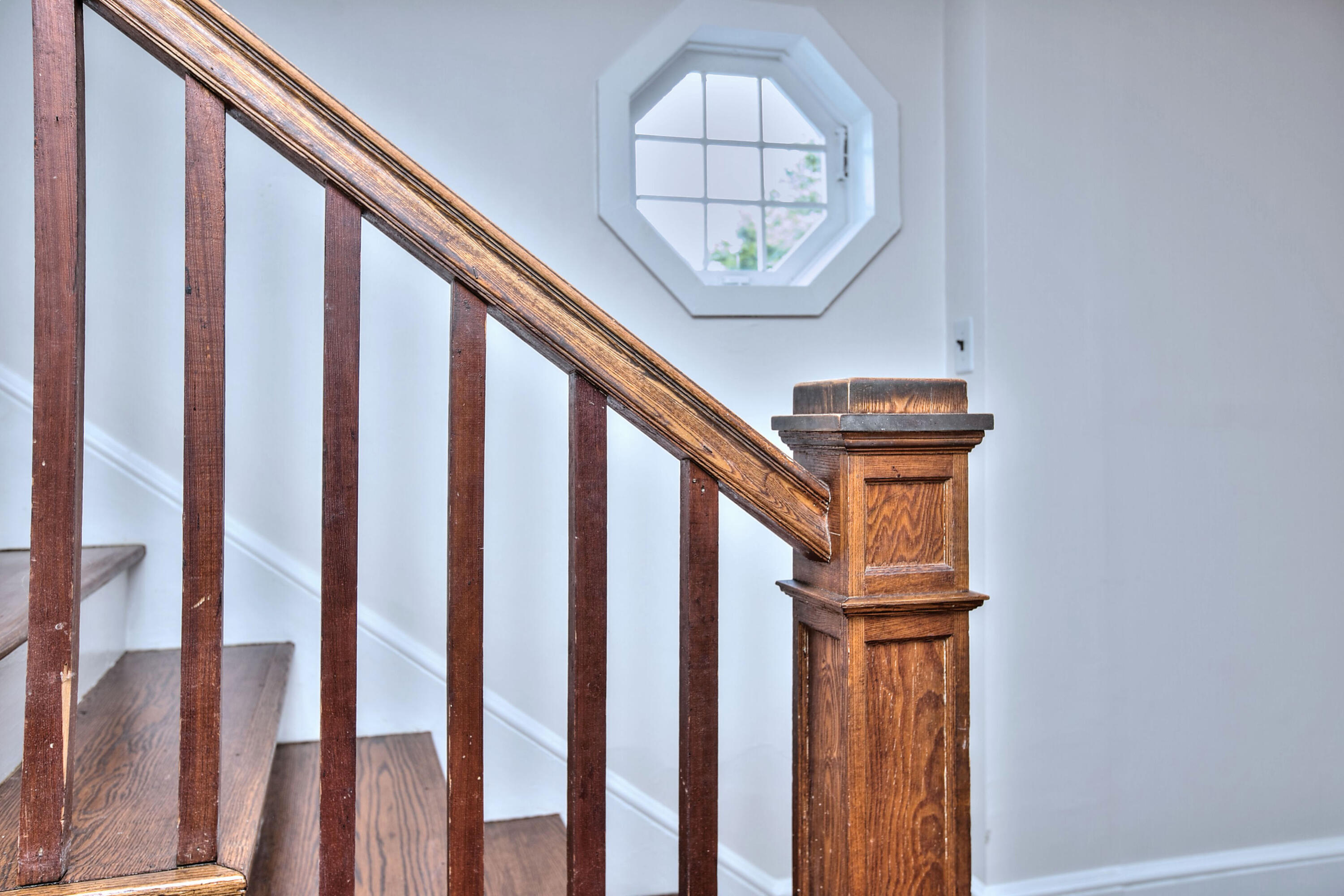 89 Richmond Hill Road New Canaan, CT 06840 - Photo 7 of 40 a view of entryway with wooden floor