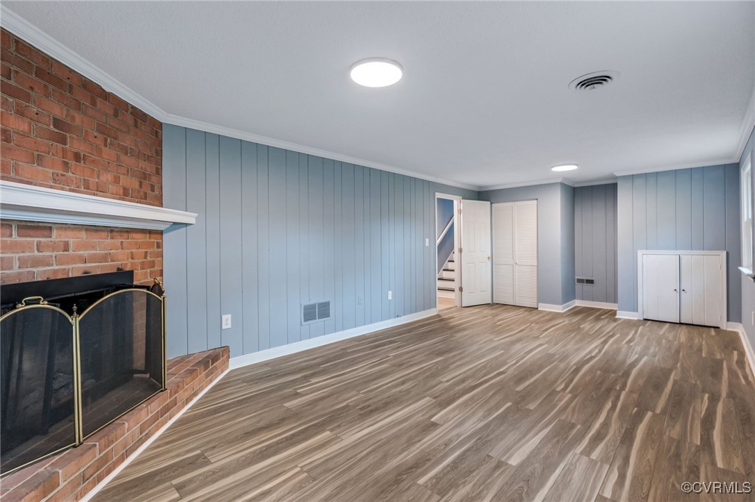 9232 Groomfield Road Chesterfield, VA 23236 - Photo 21 of 50 a view of a livingroom with a fireplace