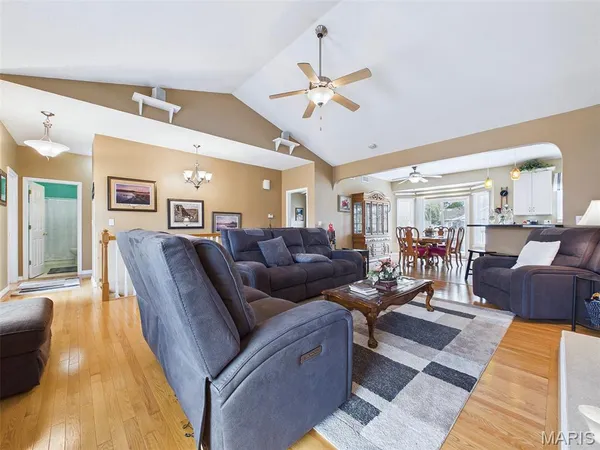 $368,900 | 8716 Wildewood Drive, Worden, IL 62097