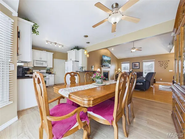 $368,900 | 8716 Wildewood Drive, Worden, IL 62097