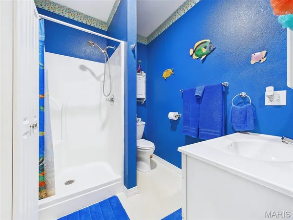 $368,900 | 8716 Wildewood Drive, Worden, IL 62097