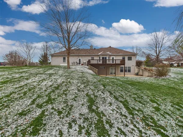 $377,000 | 8716 Wildewood Drive, Worden, IL 62097