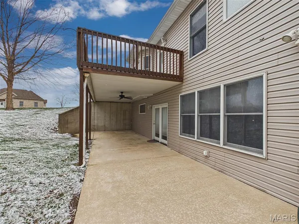$377,000 | 8716 Wildewood Drive, Worden, IL 62097