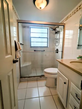 $1,700 | 212 Northampton K, West Palm Beach, FL 33417