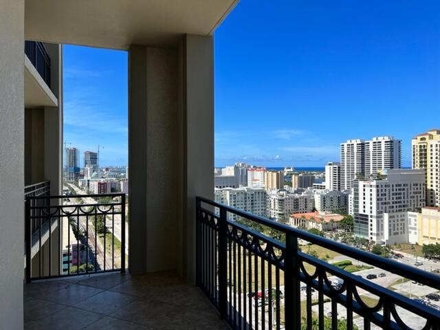 550 Okeechobee Boulevard, Unit MPH02 West Palm Beach, FL 33401 - Photo 22 of 32 a view of a balcony with city view