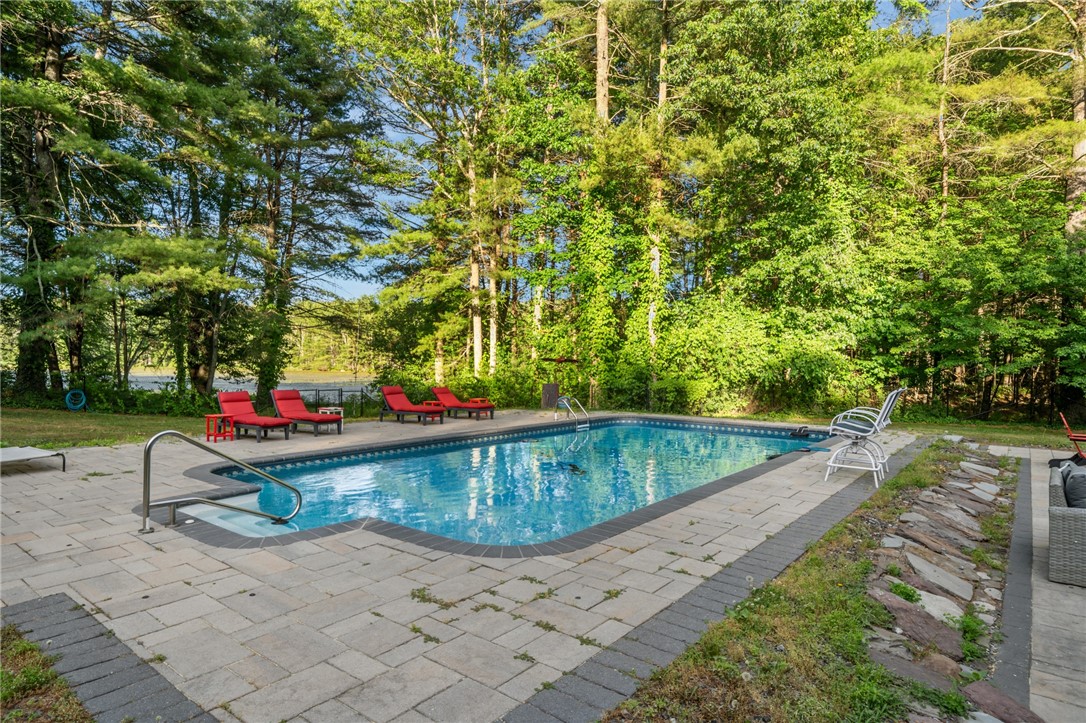 1158 Sisson Road Coventry, RI 02827 - Photo 44 of 50