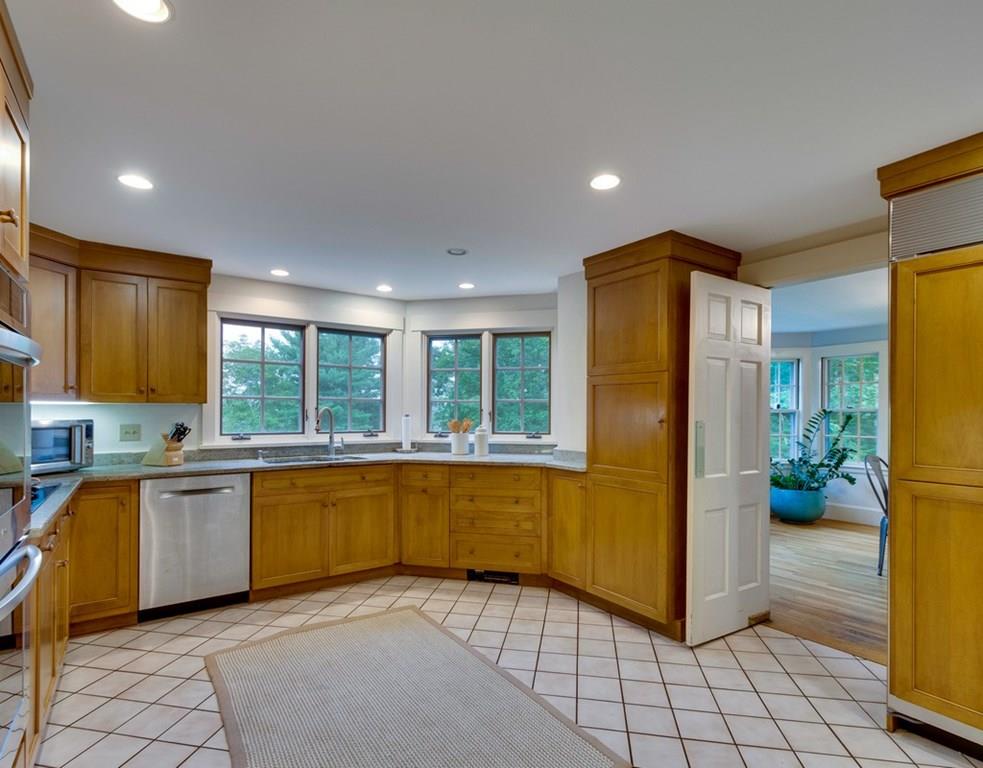 14 Hilliard Road Lincoln, MA 01773 - Photo 4 of 31 a view of a kitchen with granite countertop cabinets