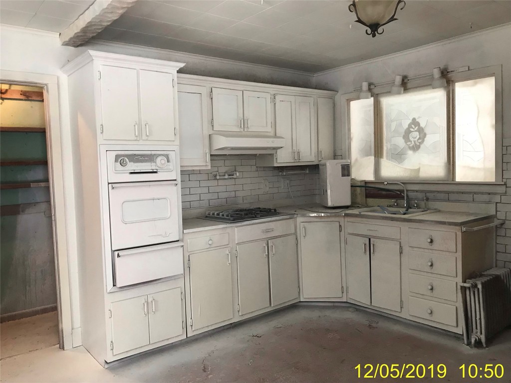 1038 Dry Brook Road Waverly, NY 14892 - Photo 5 of 11 Gallery Image 5