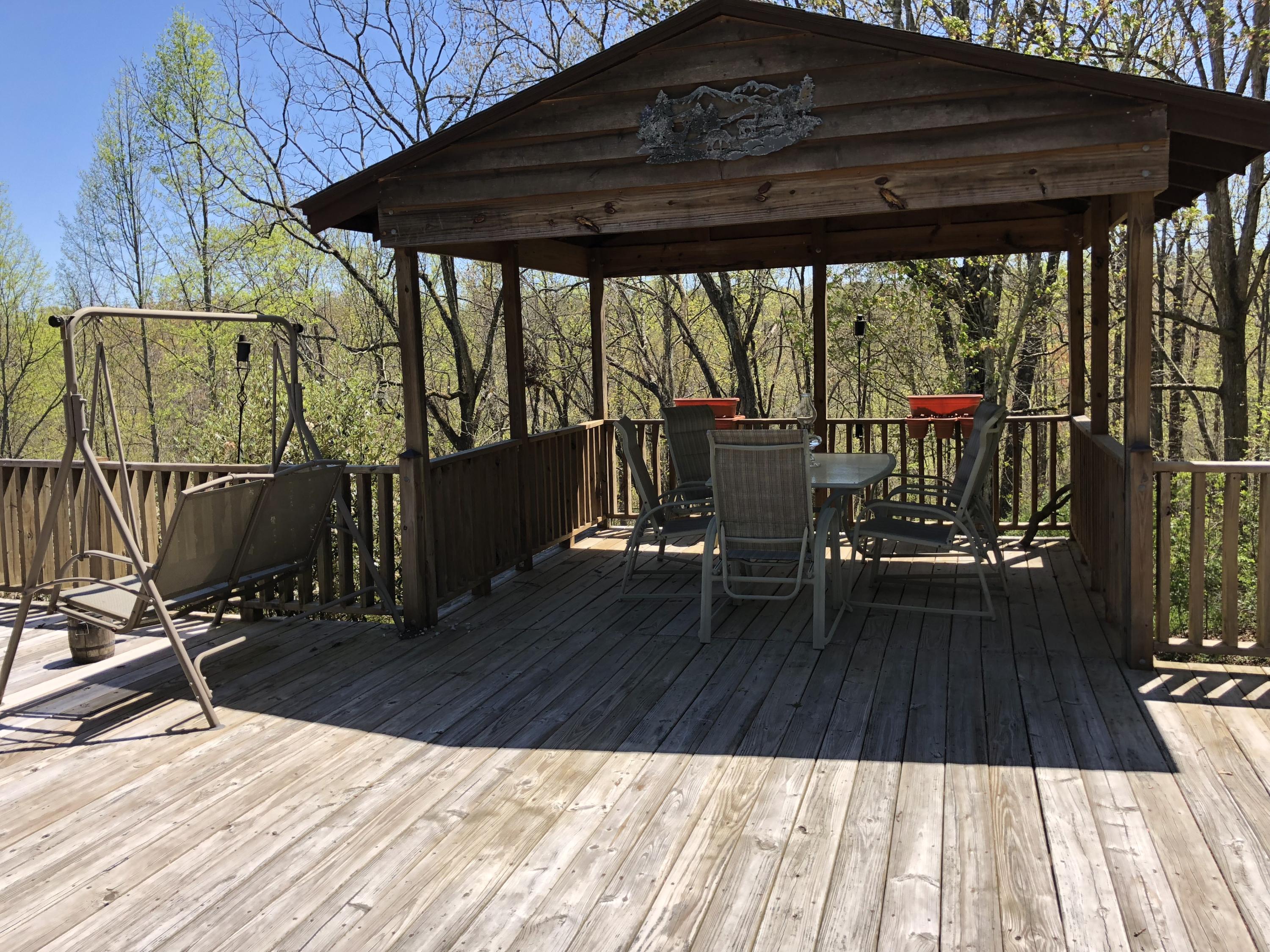 787 Mt Zion Road Jacksboro, TN 37757 - Photo 3 of 35 Deck