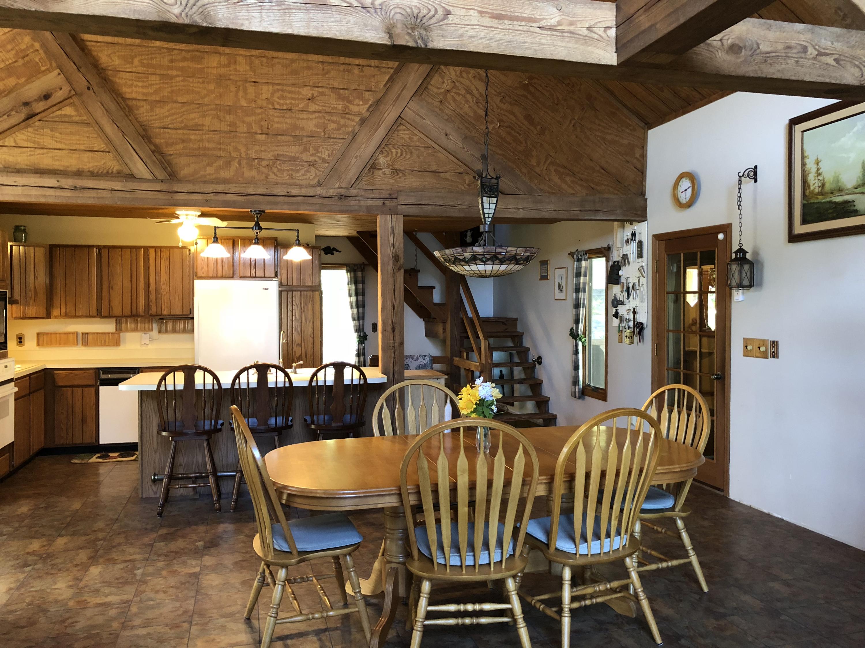 787 Mt Zion Road Jacksboro, TN 37757 - Photo 5 of 35 Dining area