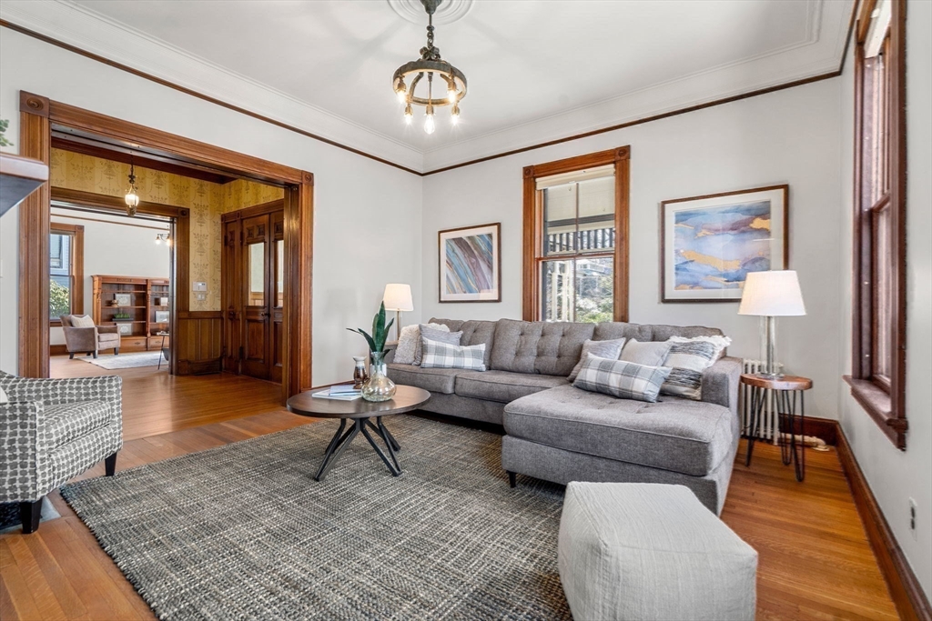 44 Putnam Street Newton, MA 02465 - Photo 14 of 40