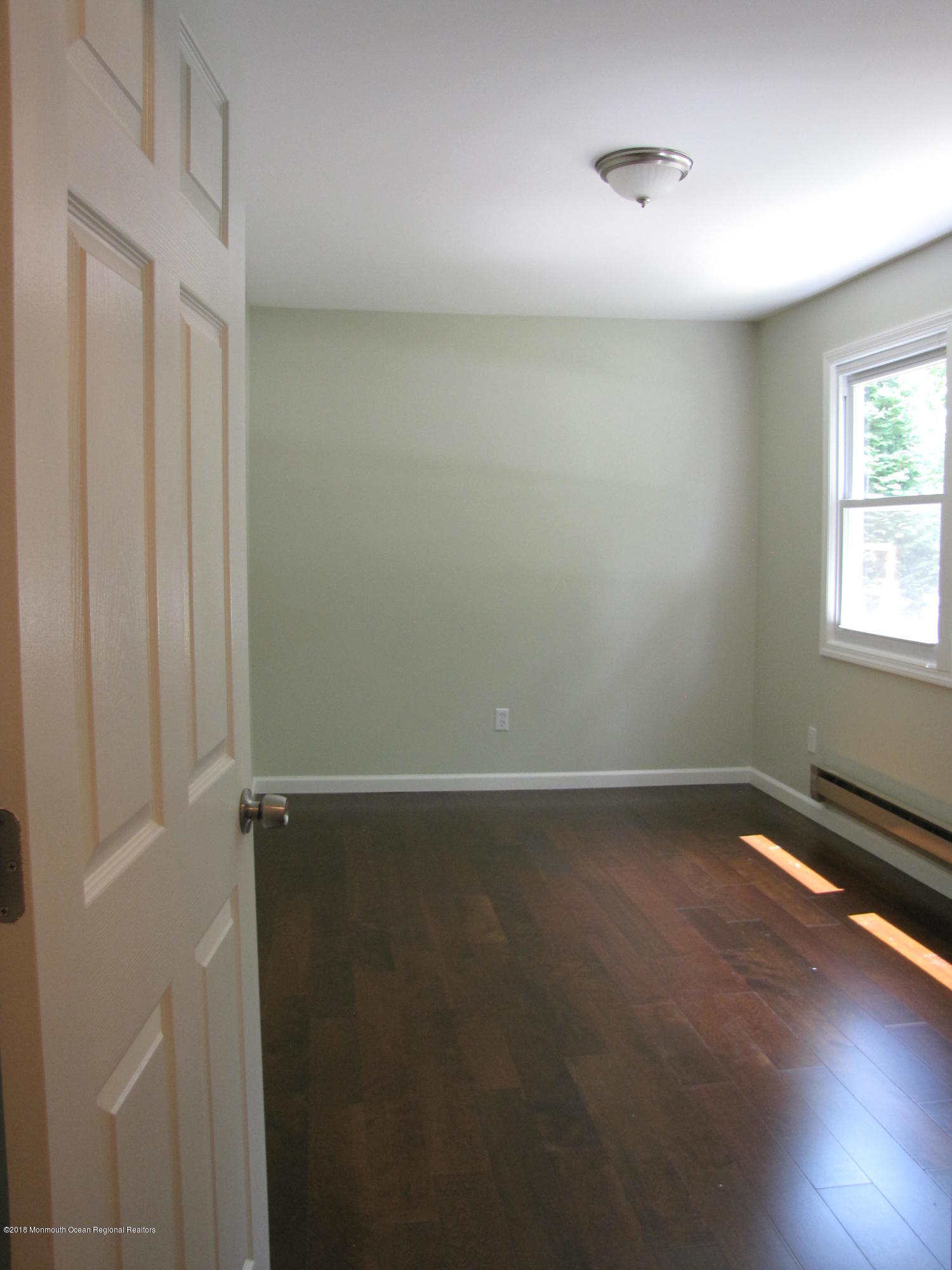 6 Hastings Road Marlboro, NJ 07746 - Photo 18 of 38 Den