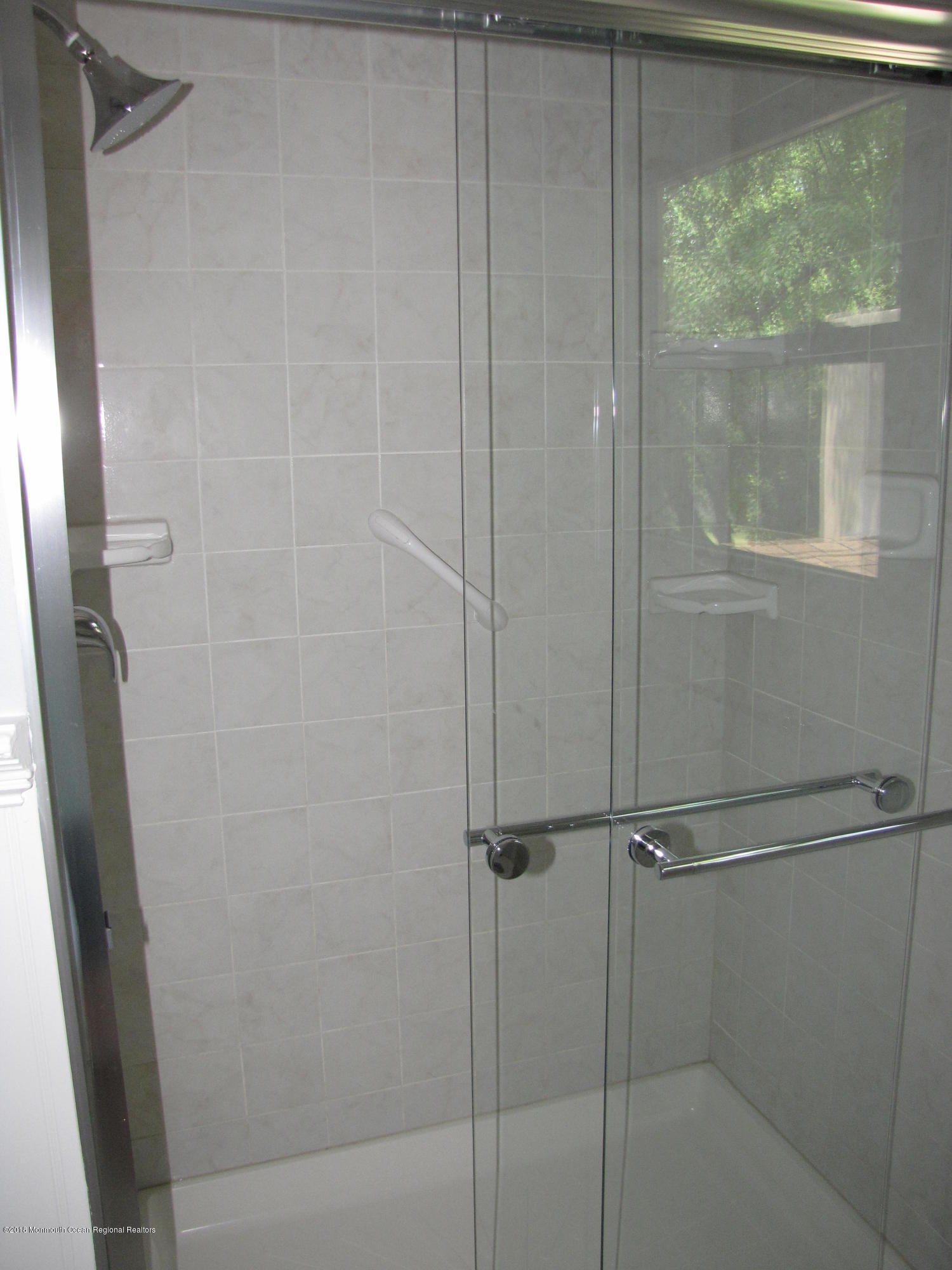 6 Hastings Road Marlboro, NJ 07746 - Photo 26 of 38 Master Bath
