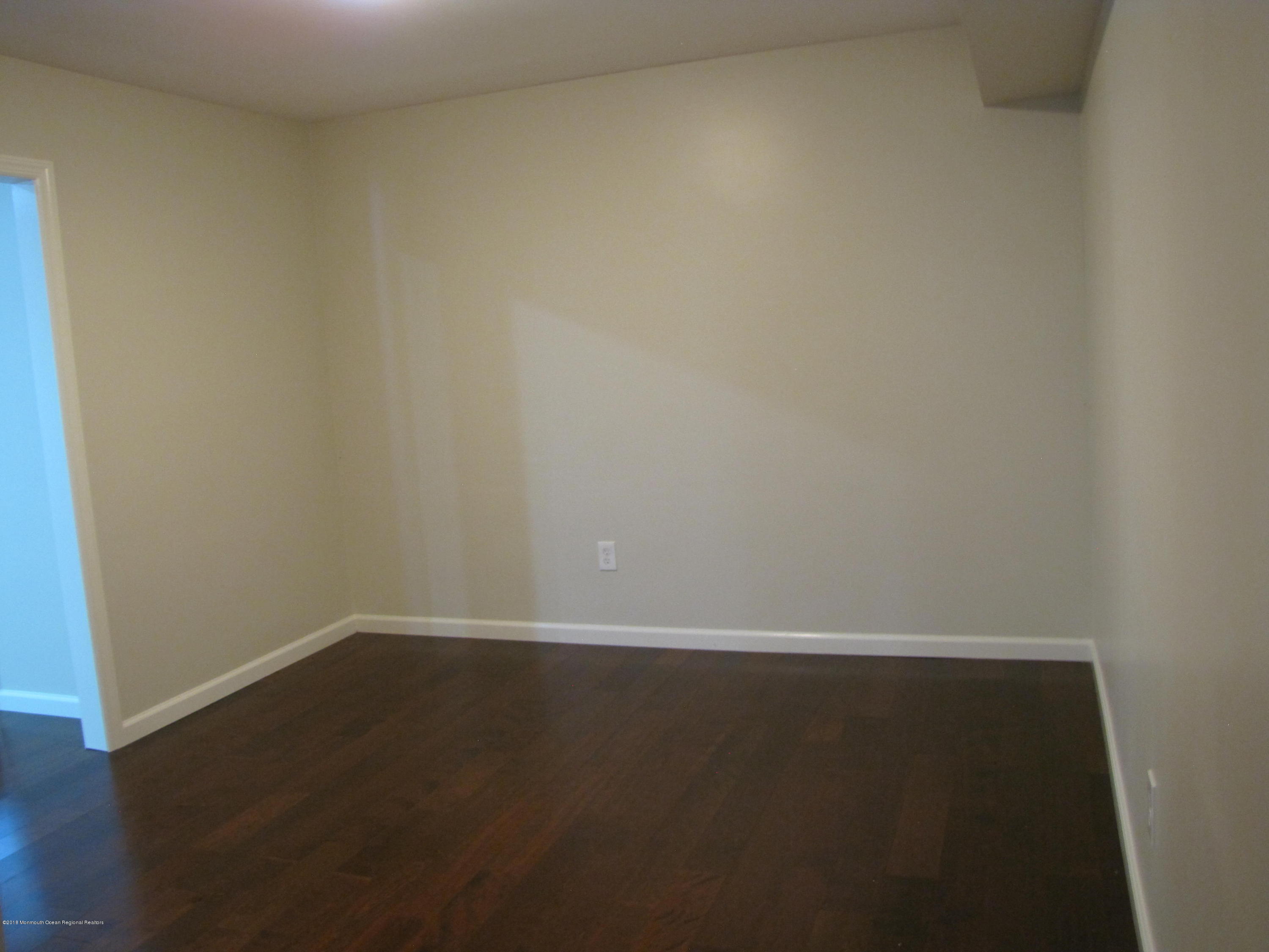 6 Hastings Road Marlboro, NJ 07746 - Photo 8 of 38 Dining Room