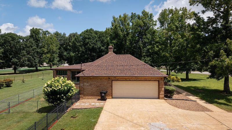 9031 Brow Lake Road Soddy-Daisy, TN 37379 - Photo 8 of 50 9031 Brow Lake 39