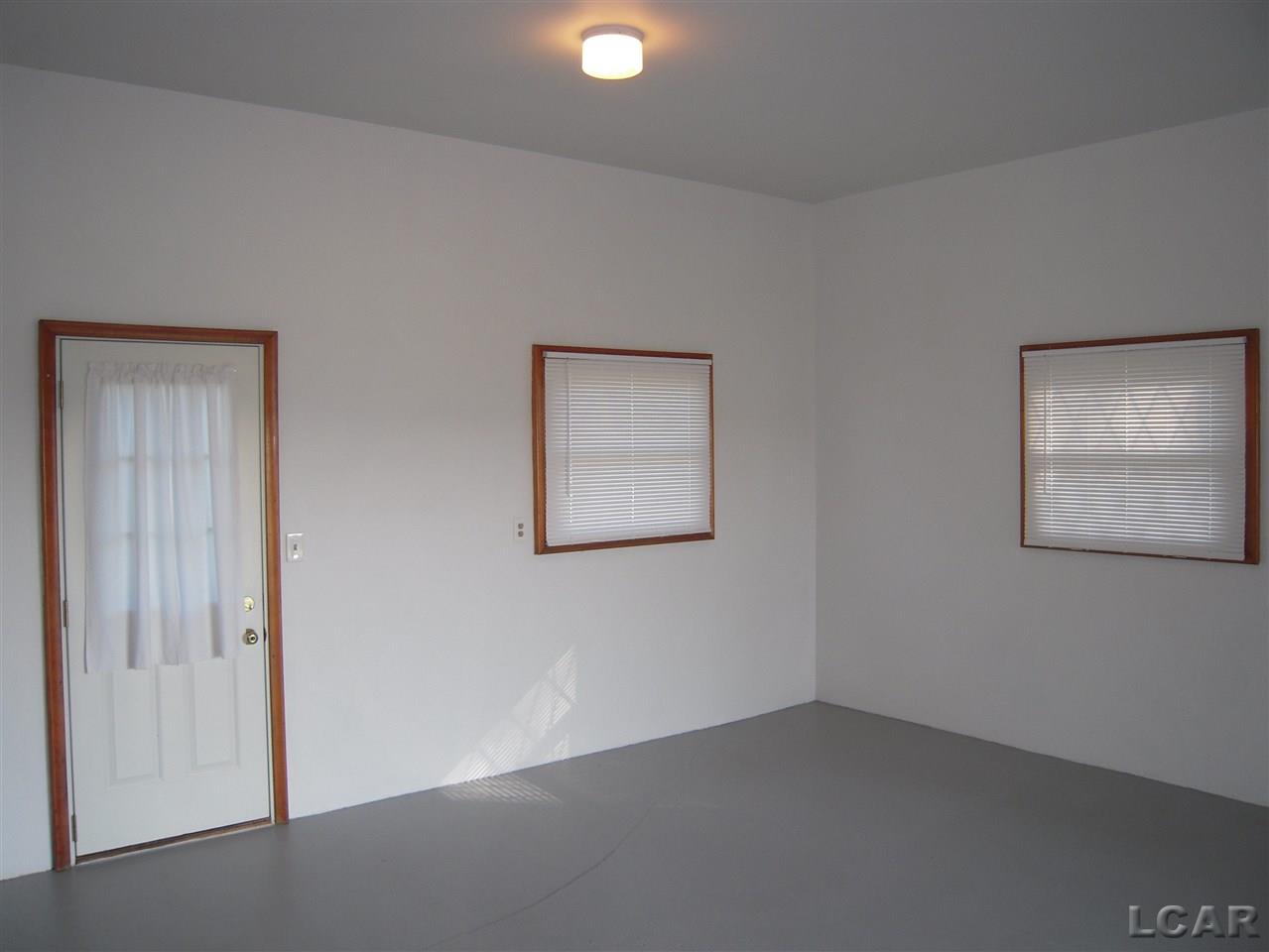 3988 West Dunbar Road Monroe, MI 48161 - Photo 38 of 40 31397732-37.JPG