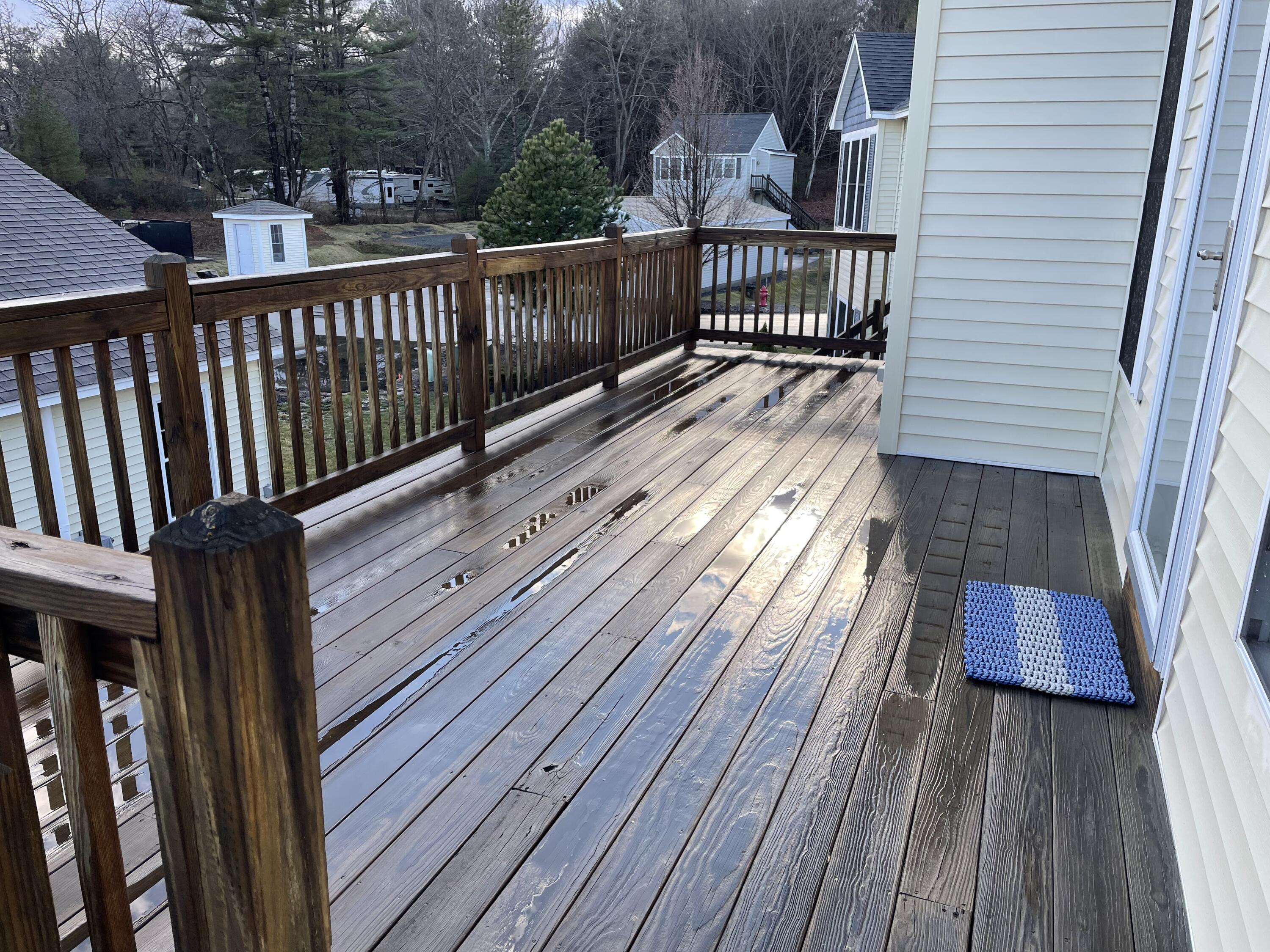 35 Barefoot Cottage Road, Unit 112 Wells, ME 04090 - Photo 3 of 30 1. b.. Front deck
