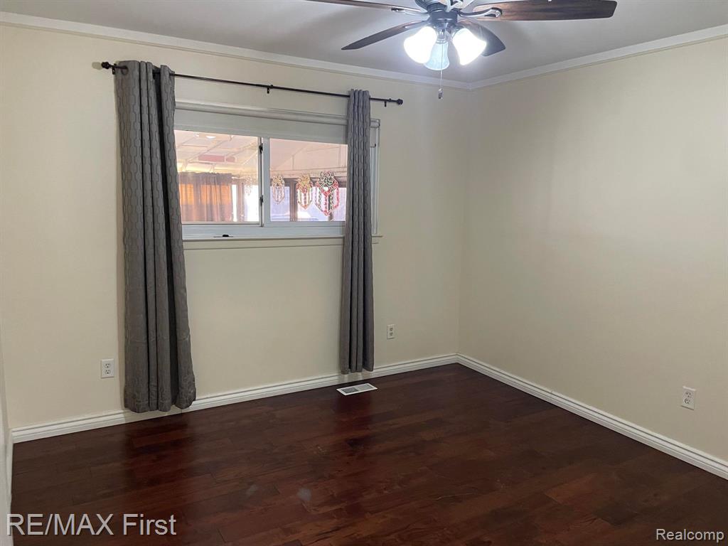 8401 18 18 Mile Road, Unit 99 Sterling Heights, MI 48313 - Photo 18 of 36