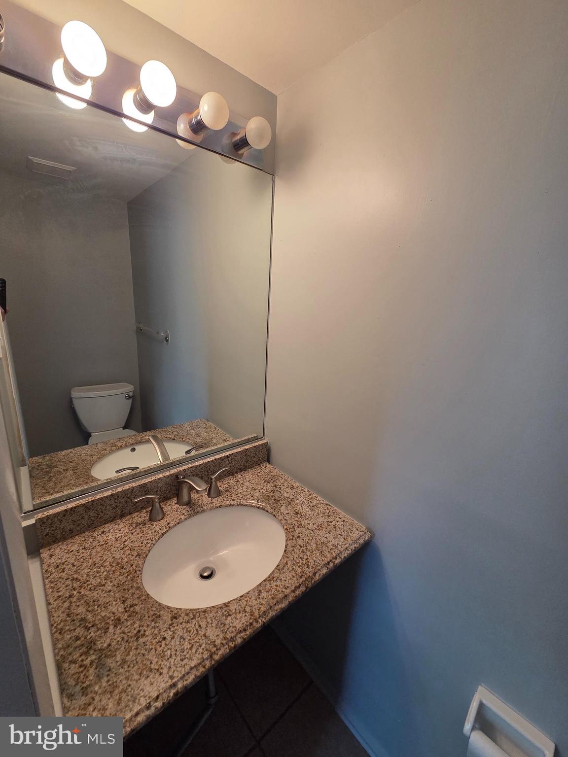 441 Tomlinson Road, Unit F12 Philadelphia, PA 19116 - Photo 20 of 26
