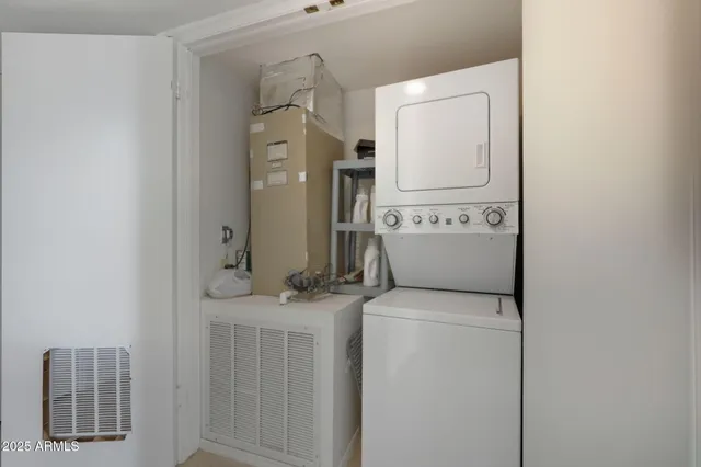 $185,000 | 5518 East Lindstrom Lane, Unit 3012, Mesa, AZ 85215