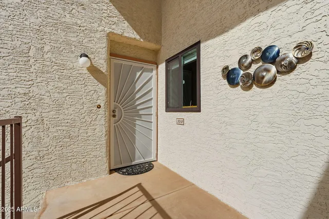 $185,000 | 5518 East Lindstrom Lane, Unit 3012, Mesa, AZ 85215