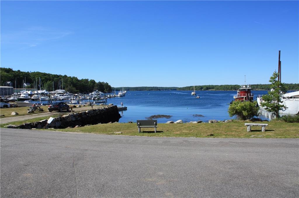 246 Ocean Point Road Boothbay, ME 04544 - Photo 5 of 34 Shipbuilder's Park, public boat...