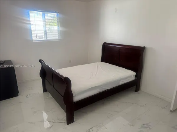 $1,500 | 1261 Northeast 209th Terrace, Unit 1, Miami, FL 33179