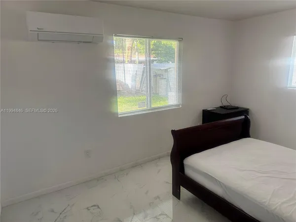 $1,500 | 1261 Northeast 209th Terrace, Unit 1, Miami, FL 33179