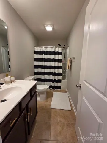 $465,000 | 5041 Mooreland Oaks Way, Mount Holly, NC 28120