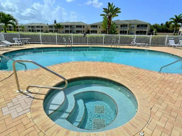 $3,600 | 6640 7th Ave Circle West, Unit 1513, Bradenton, FL 34209