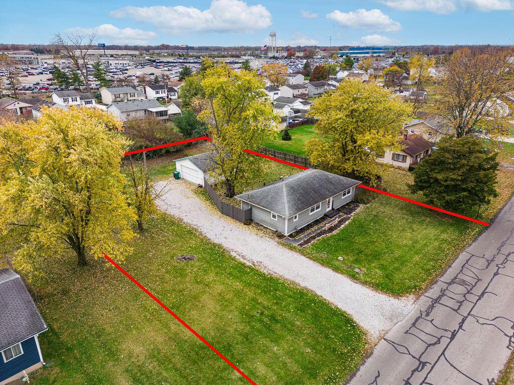 2335 East Howard Road Columbus, OH 43207 - Photo 7 of 27 DJI_0531-Edit