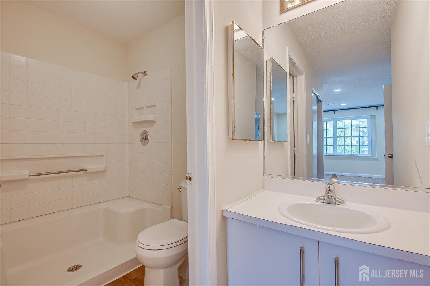 525 Edpas Road New Brunswick, NJ 08901 - Photo 23 of 39