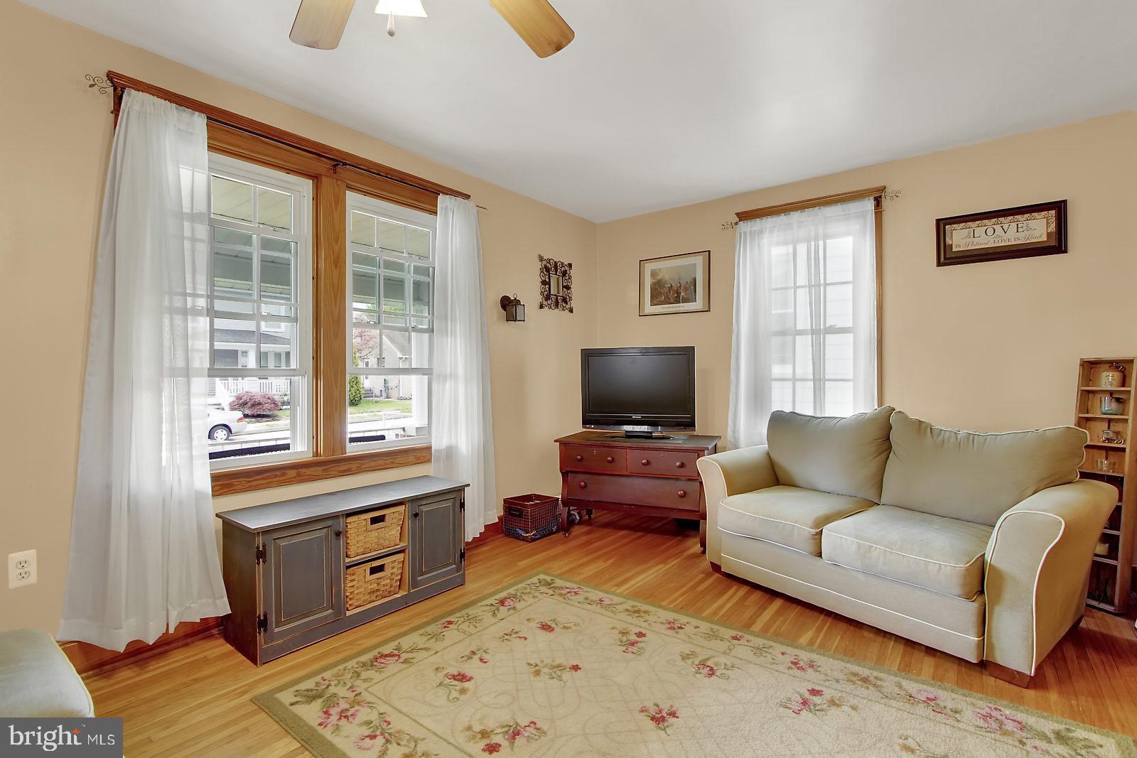 215 Princess Street Hanover, PA 17331 - Photo 3 of 25 Gallery Image 3