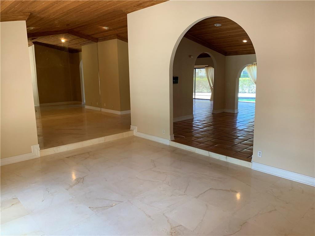 20969 Delagado Terrace Boca Raton, FL 33433 - Photo 4 of 15 Photo 4