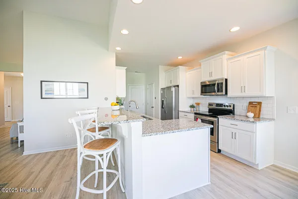 $465,520 | 55 North Bandwheel Way, Hampstead, NC 28443