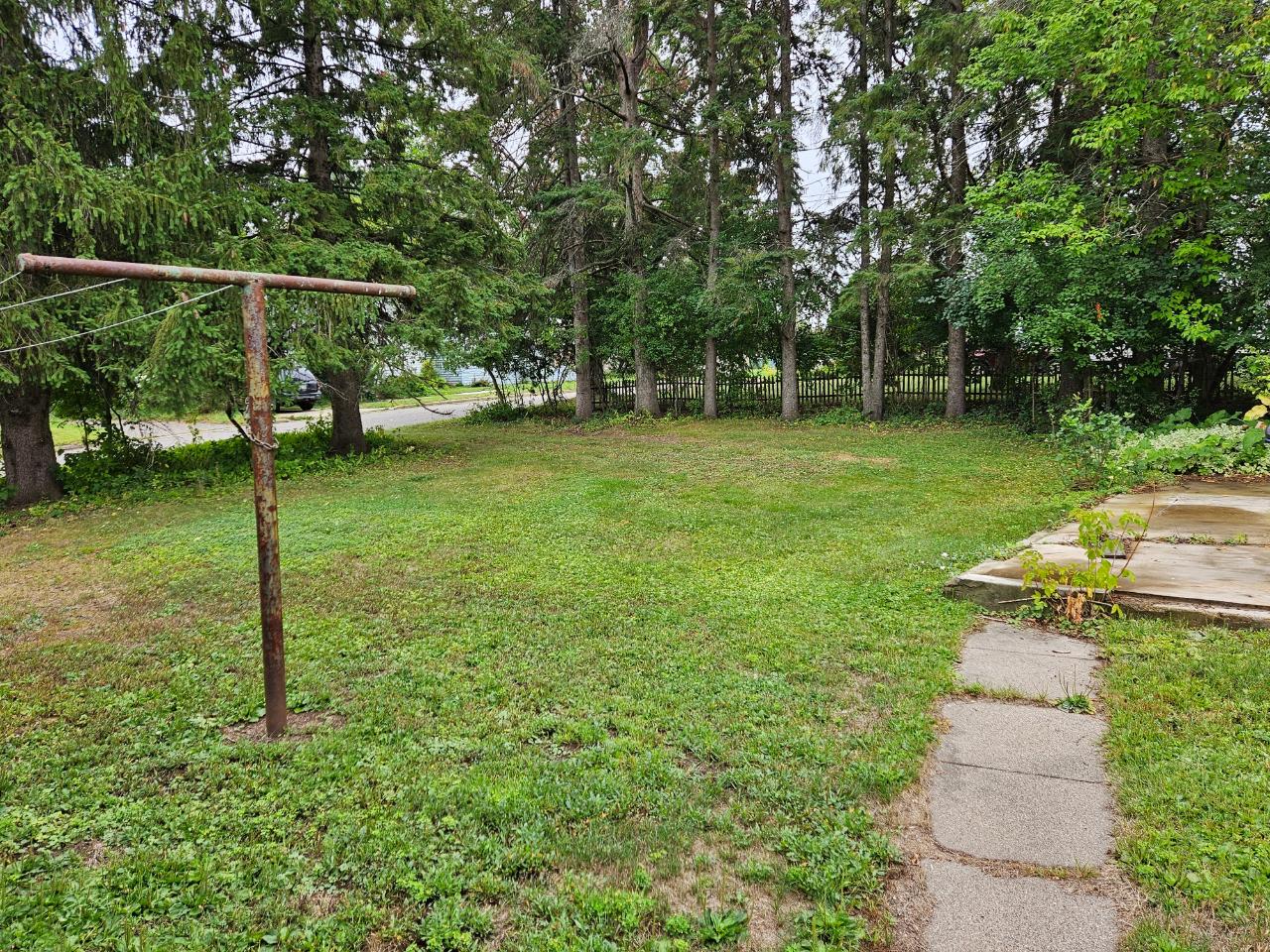 543 Gardner Street Rhinelander, WI 54501 - Photo 5 of 19 Gallery Image 5