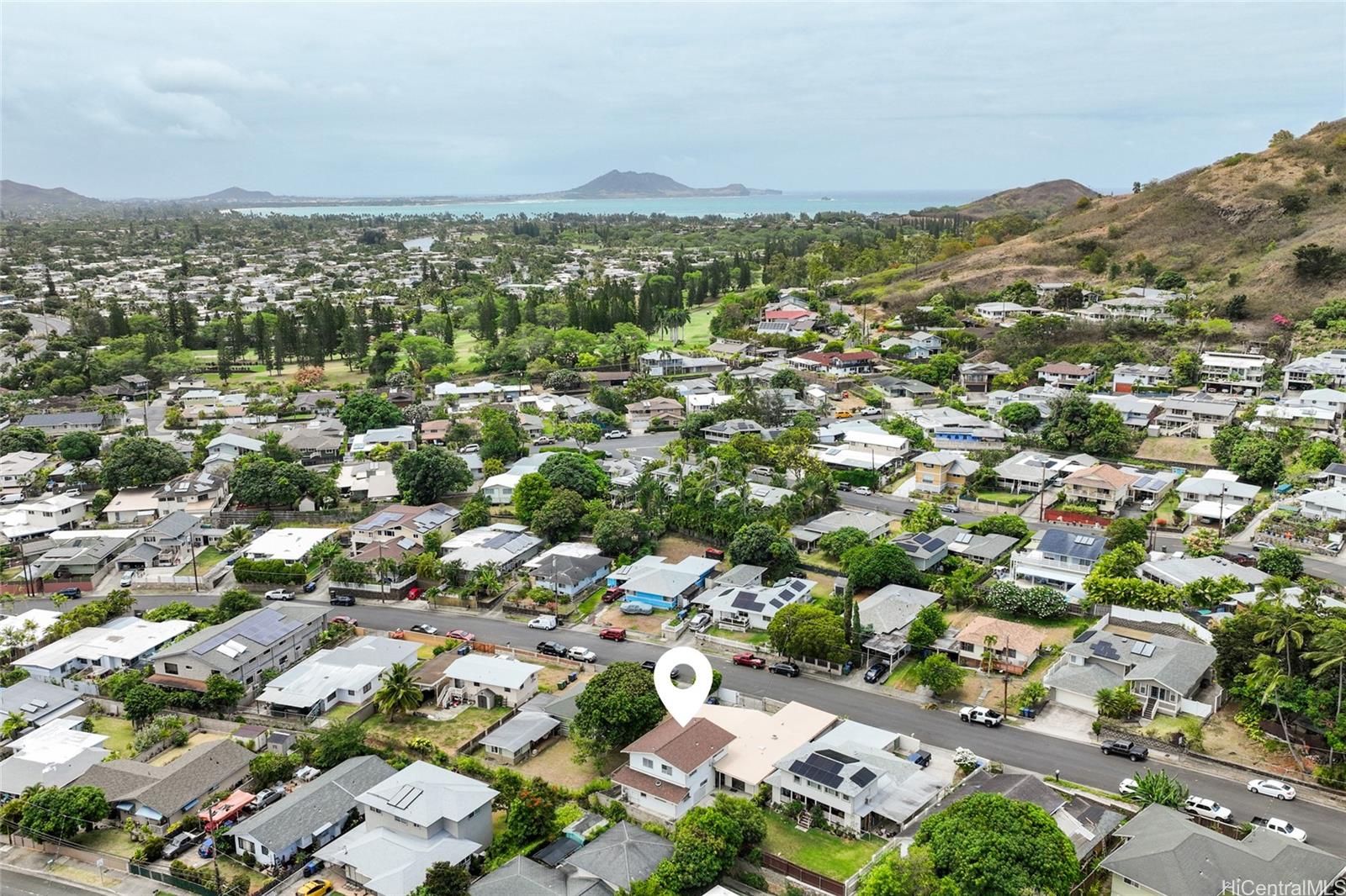 an aerial view of multiple house