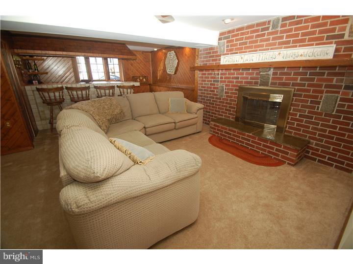 2215 Weir Road Aston, PA 19014 - Photo 15 of 25 Fireplace